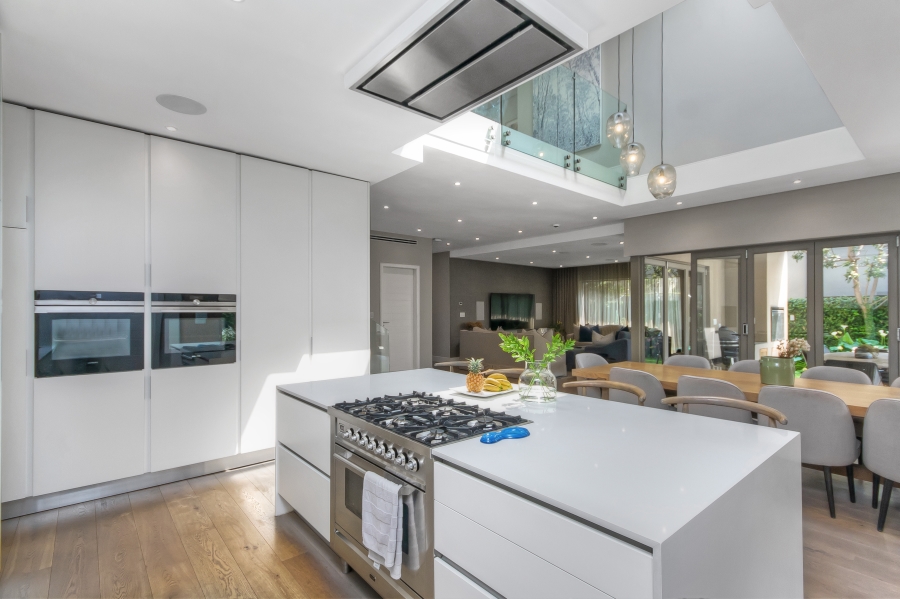 4 Bedroom Property for Sale in Sunset Acres Gauteng