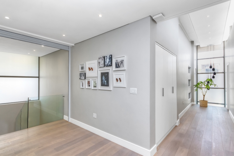 4 Bedroom Property for Sale in Sunset Acres Gauteng