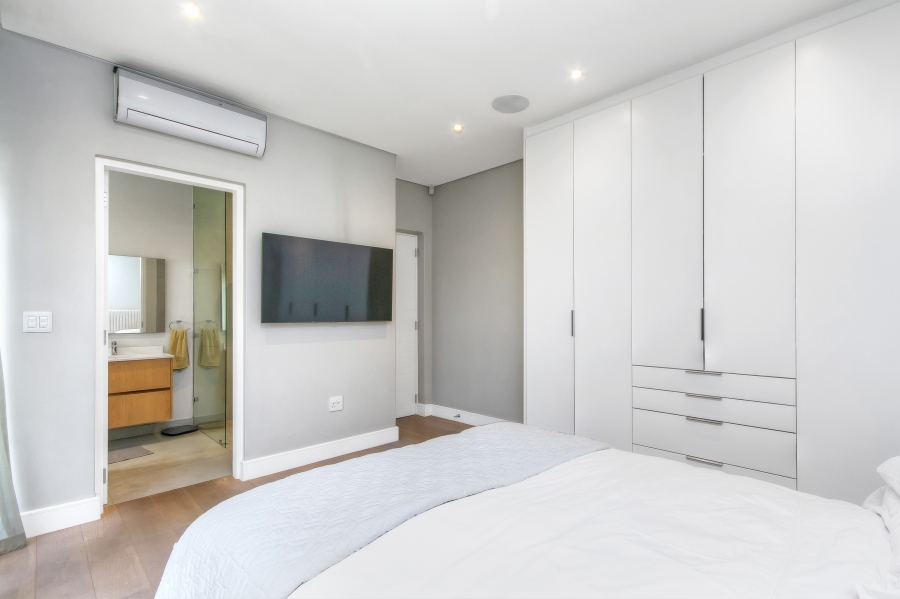 4 Bedroom Property for Sale in Sunset Acres Gauteng