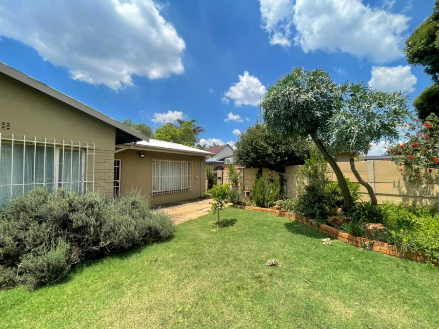 3 Bedroom Property for Sale in Edelweiss Gauteng