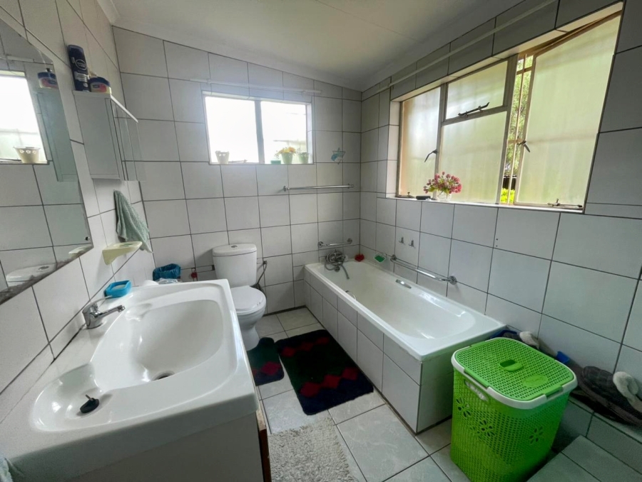3 Bedroom Property for Sale in Edelweiss Gauteng