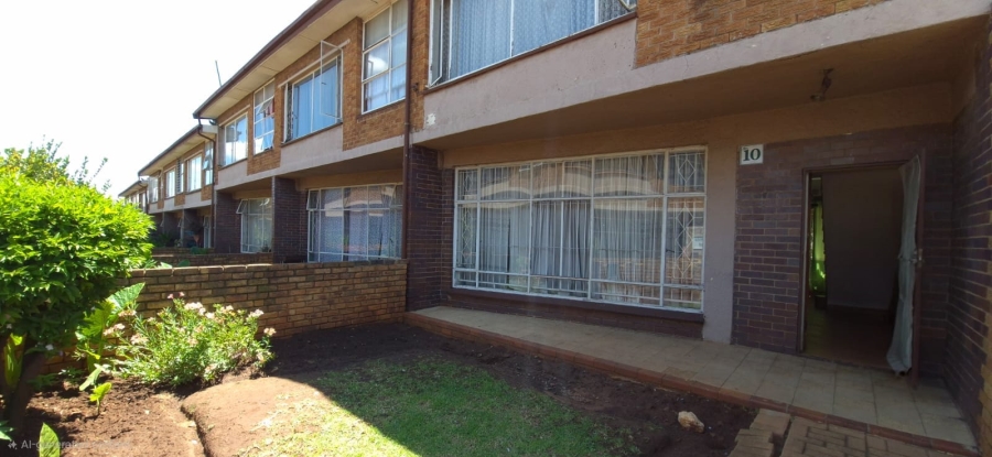 2 Bedroom Property for Sale in Dalview Gauteng