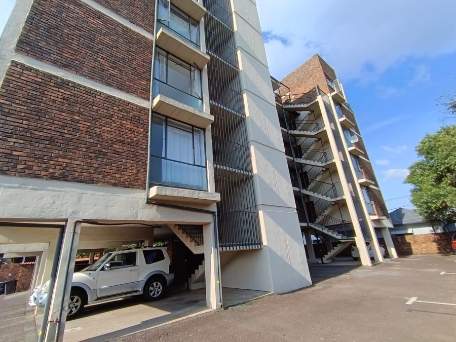 2 Bedroom Property for Sale in Villieria Gauteng