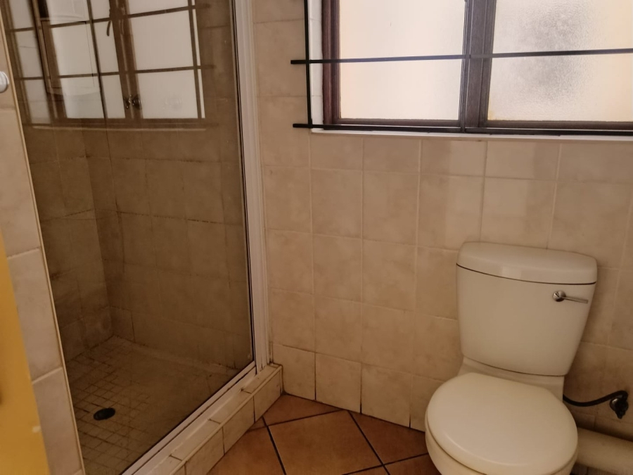 2 Bedroom Property for Sale in Kenleaf Gauteng