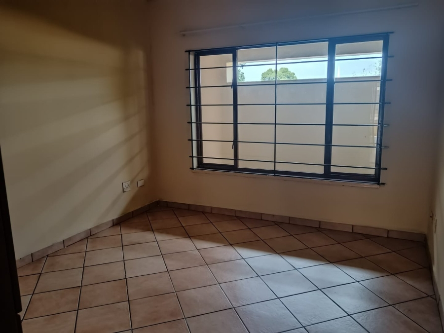 2 Bedroom Property for Sale in Kenleaf Gauteng