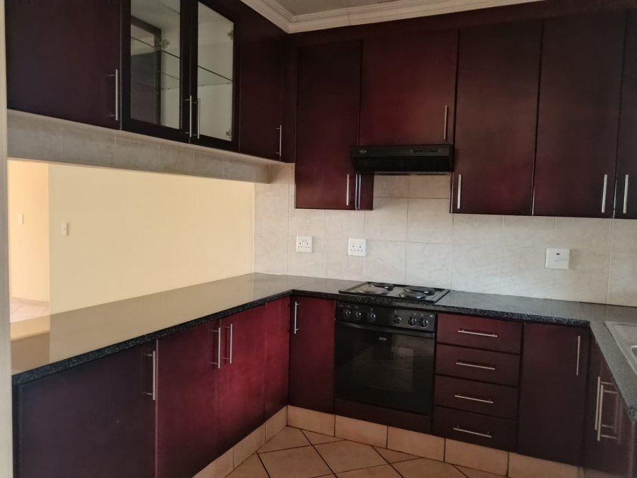 2 Bedroom Property for Sale in Kenleaf Gauteng
