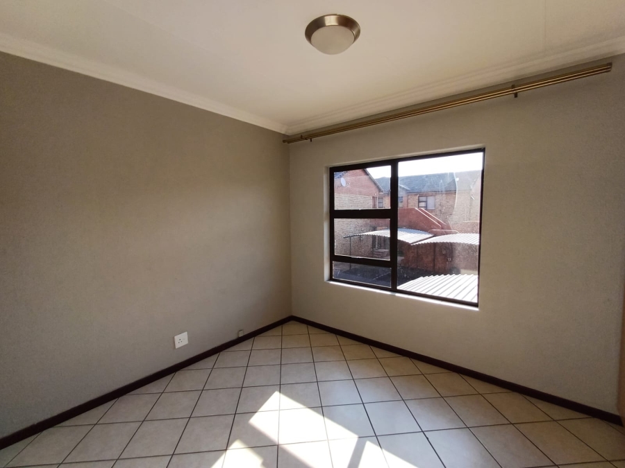 3 Bedroom Property for Sale in Meyersdal Gauteng