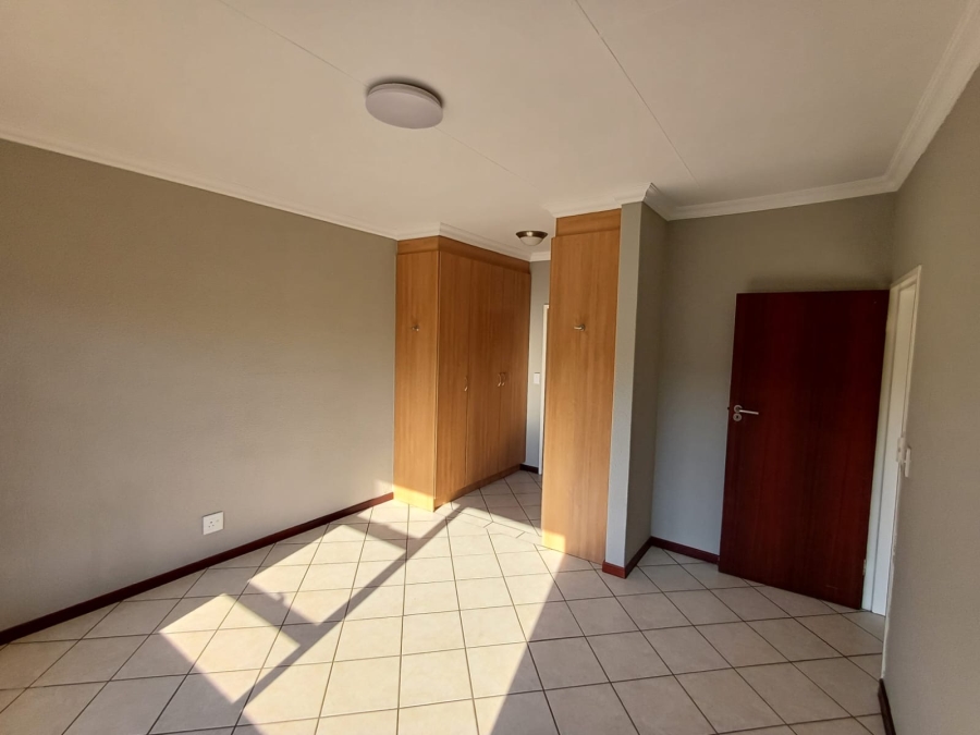 3 Bedroom Property for Sale in Meyersdal Gauteng