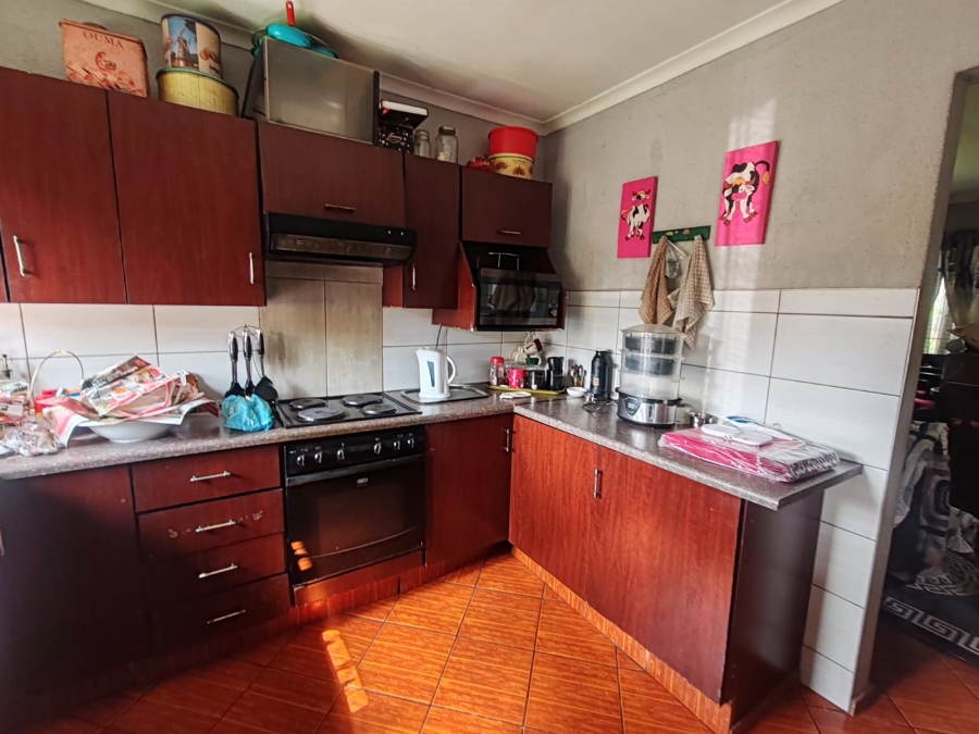 To Let 3 Bedroom Property for Rent in Minnebron Gauteng