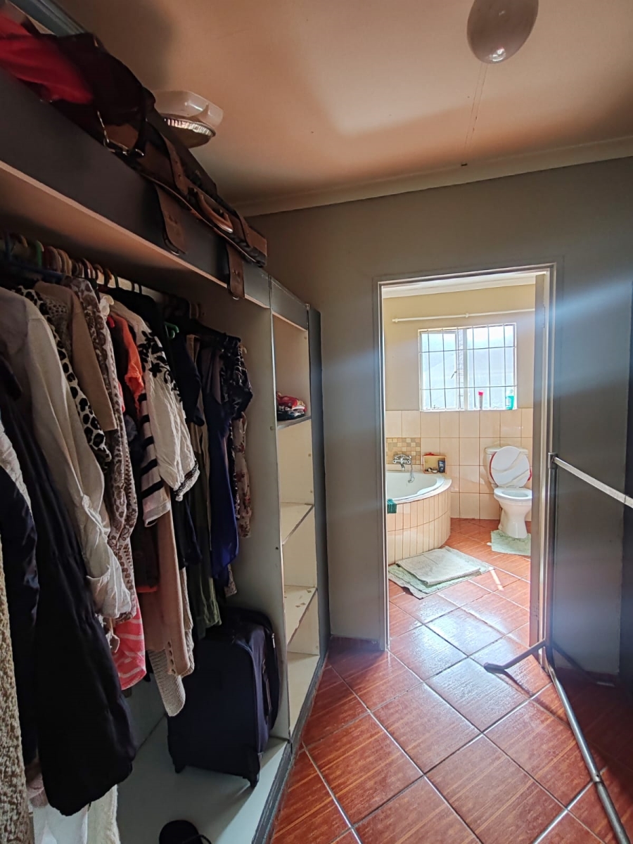 To Let 3 Bedroom Property for Rent in Minnebron Gauteng