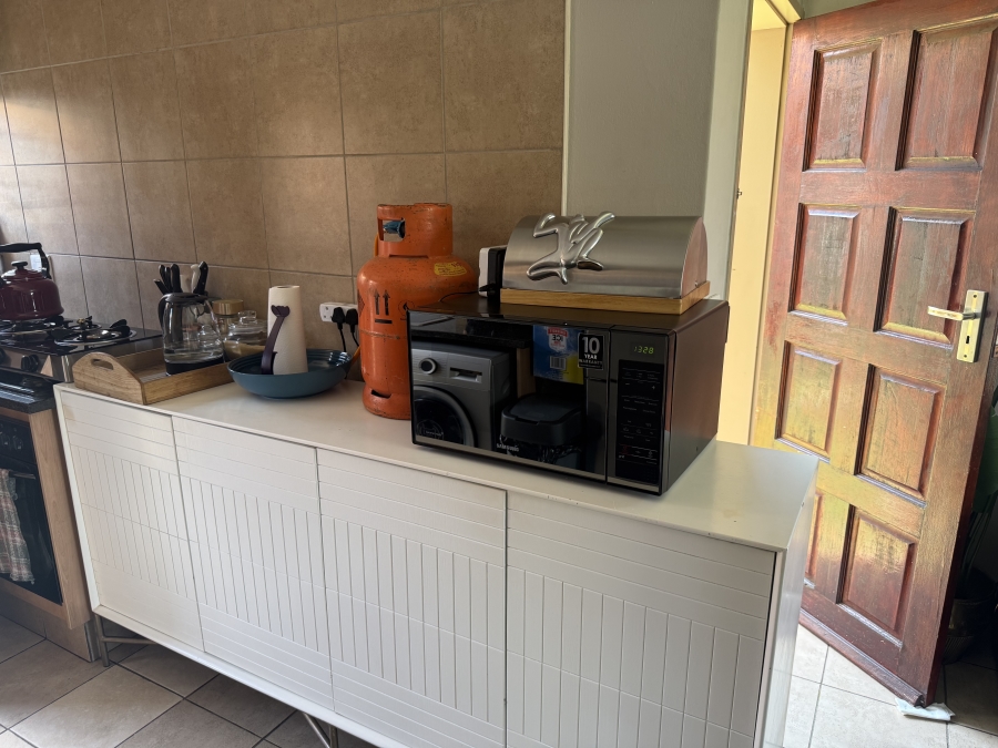 3 Bedroom Property for Sale in Thatch Hill Estate Gauteng