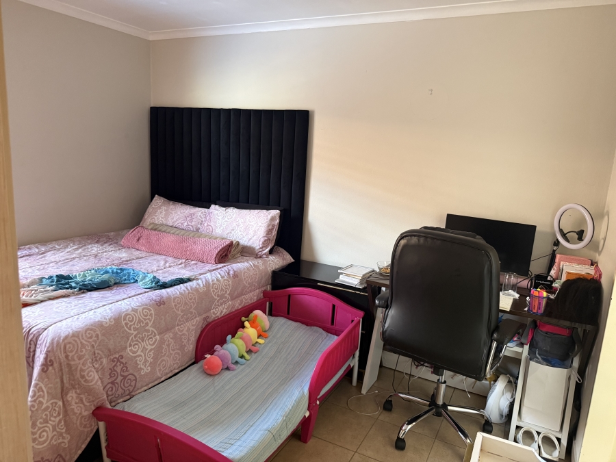 3 Bedroom Property for Sale in Thatch Hill Estate Gauteng