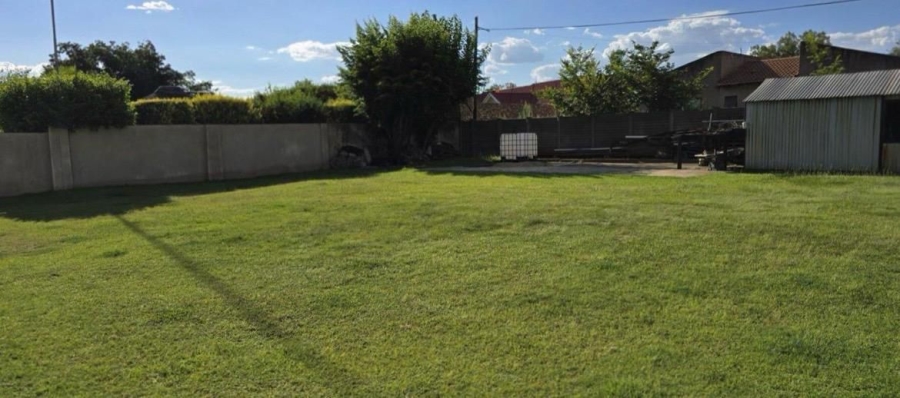 5 Bedroom Property for Sale in Bedworth Park Gauteng