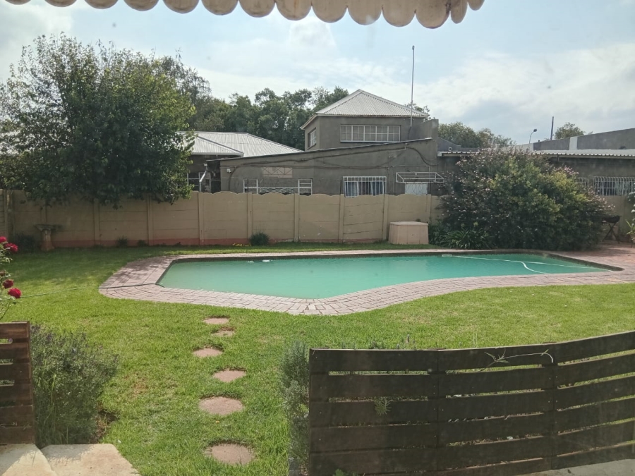 2 Bedroom Property for Sale in Dalview Gauteng