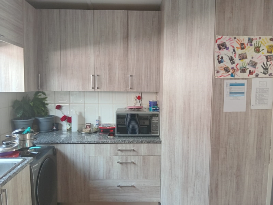 2 Bedroom Property for Sale in Dalview Gauteng