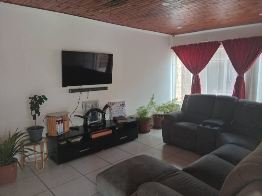 2 Bedroom Property for Sale in Dalview Gauteng