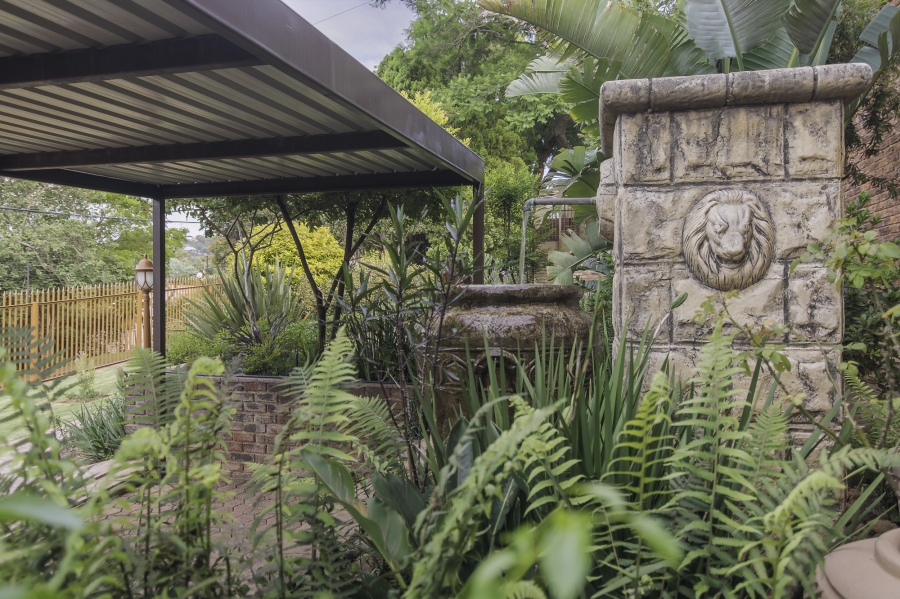 3 Bedroom Property for Sale in Helderkruin Gauteng