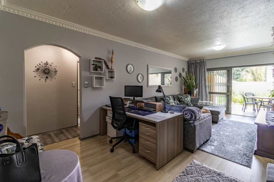 2 Bedroom Property for Sale in Morningside Gauteng