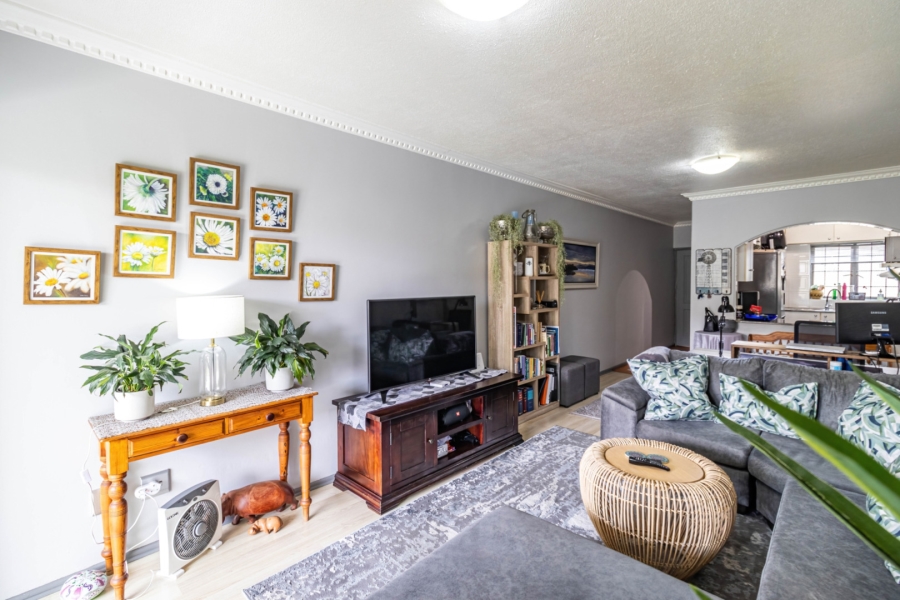 2 Bedroom Property for Sale in Morningside Gauteng