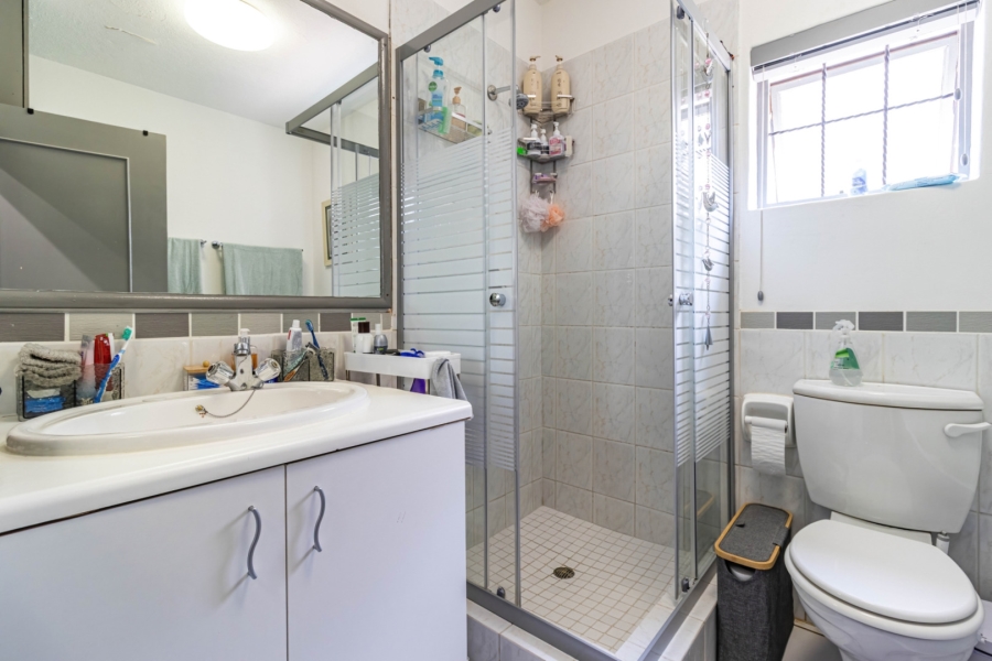 2 Bedroom Property for Sale in Morningside Gauteng