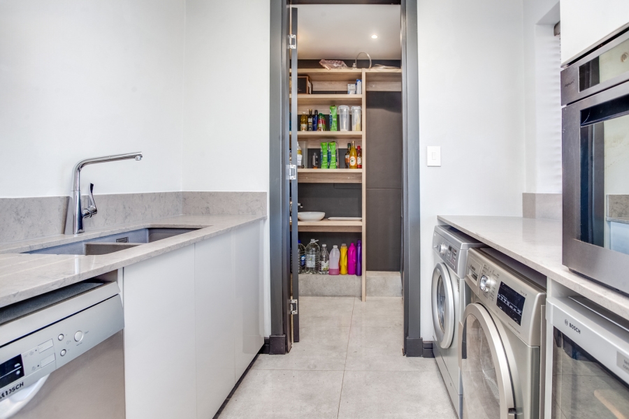 To Let 3 Bedroom Property for Rent in Morningside Gauteng