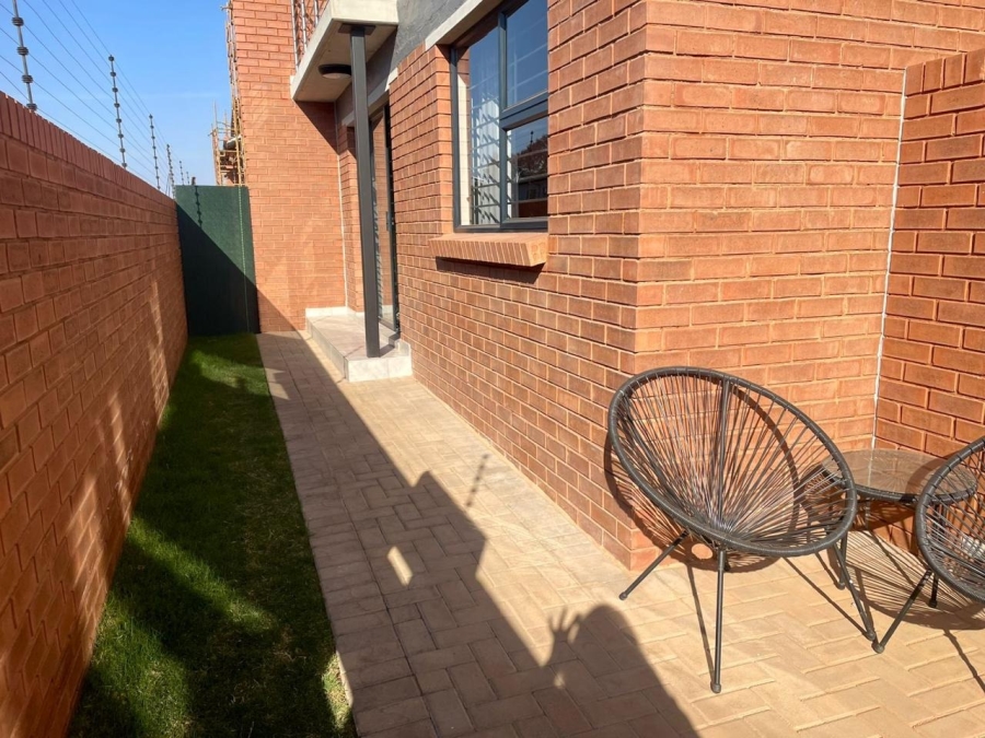 2 Bedroom Property for Sale in Sinoville Gauteng