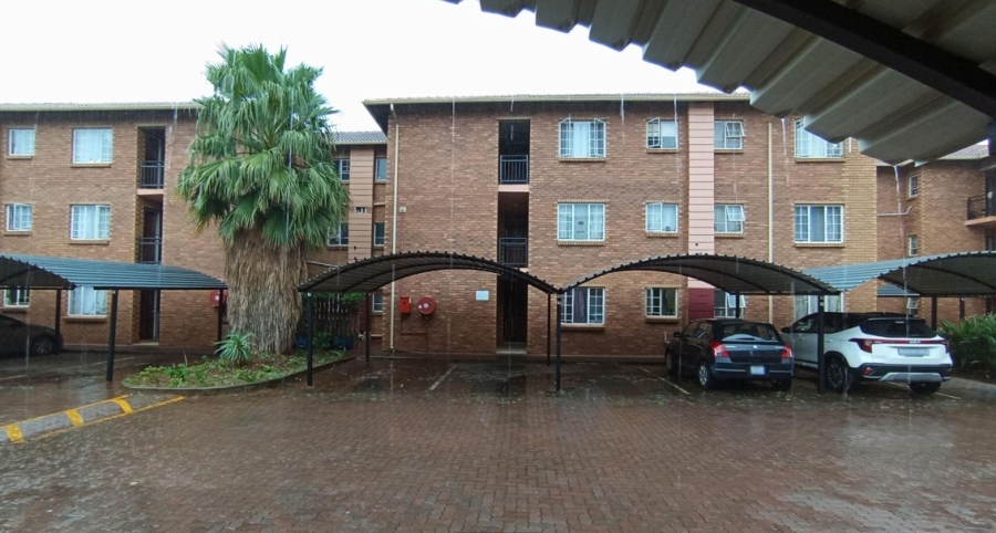 1 Bedroom Property for Sale in Annlin-wes Gauteng