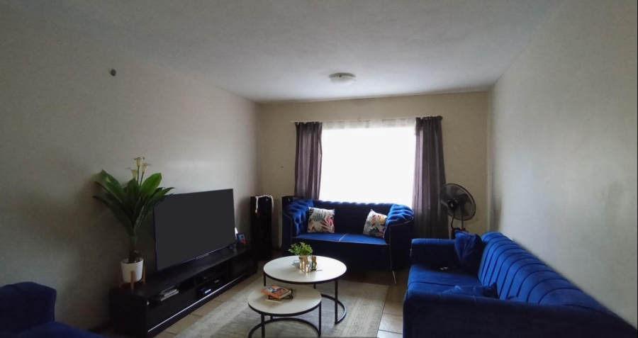 1 Bedroom Property for Sale in Annlin-wes Gauteng