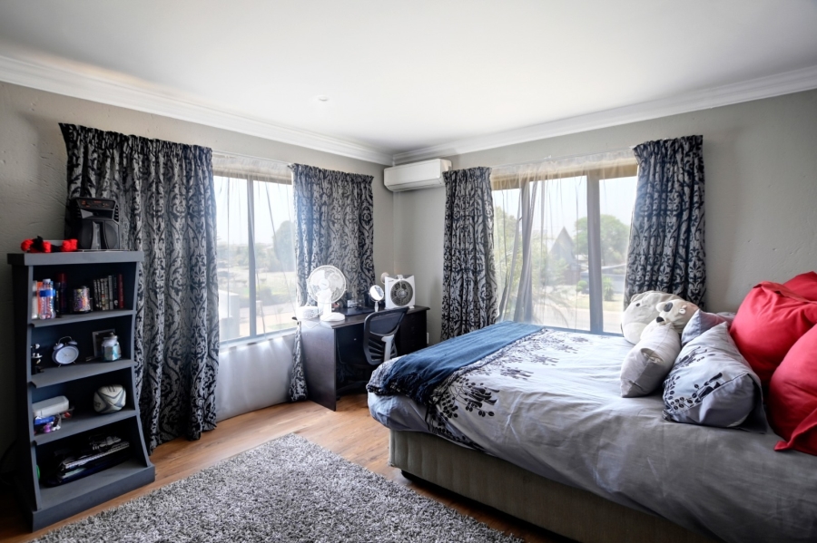 4 Bedroom Property for Sale in Montana Park Gauteng