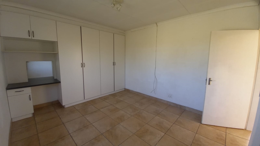 To Let 2 Bedroom Property for Rent in Northmead Gauteng