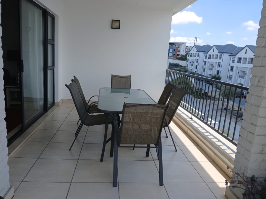 2 Bedroom Property for Sale in Greenstone Gate Gauteng