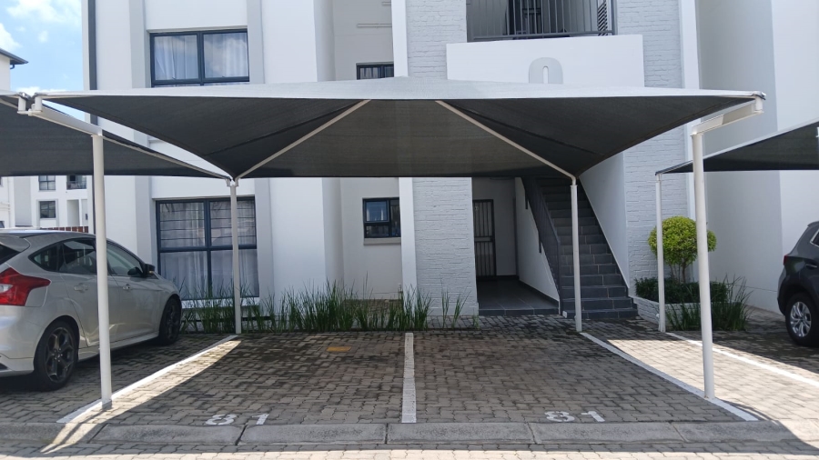 2 Bedroom Property for Sale in Greenstone Gate Gauteng