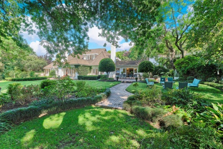 7 Bedroom Property for Sale in Bryanston Gauteng