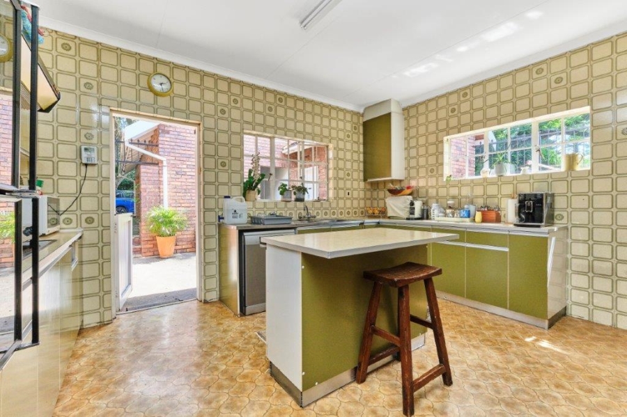 7 Bedroom Property for Sale in Bryanston Gauteng