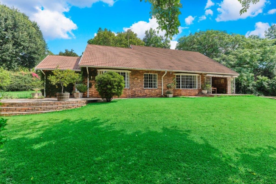 3 Bedroom Property for Sale in Bryanston Gauteng