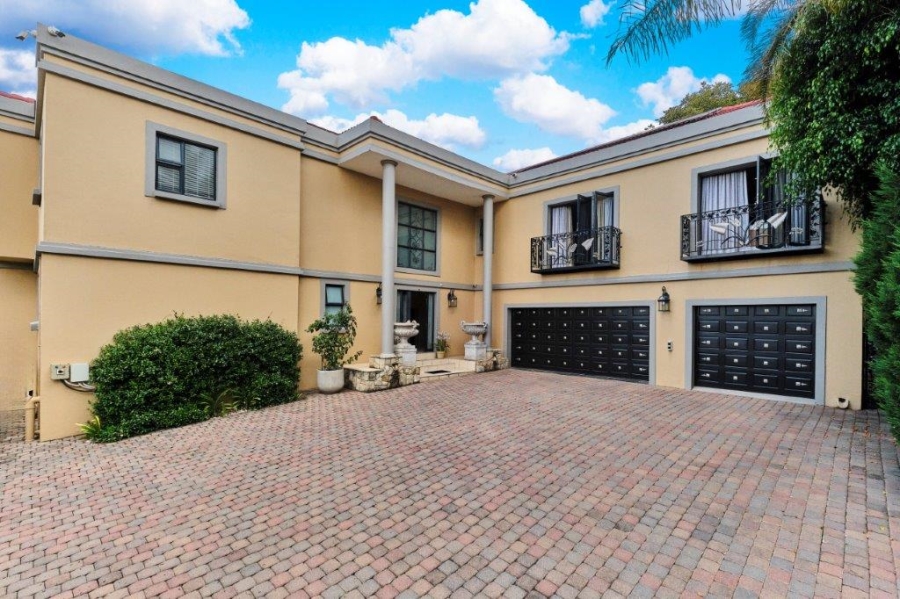 5 Bedroom Property for Sale in Bryanston Gauteng