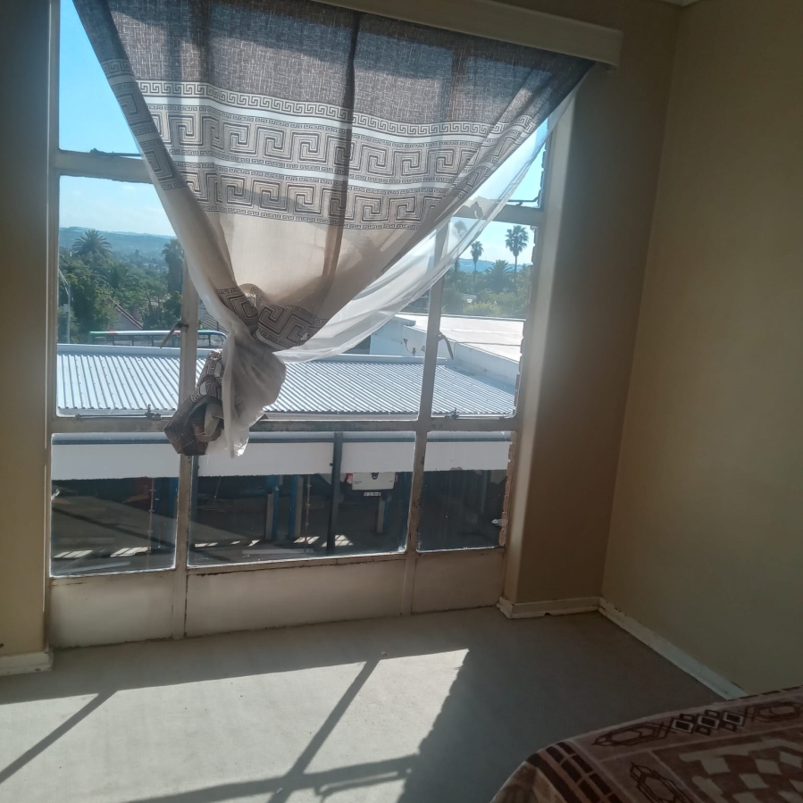 2 Bedroom Property for Sale in Kew Gauteng