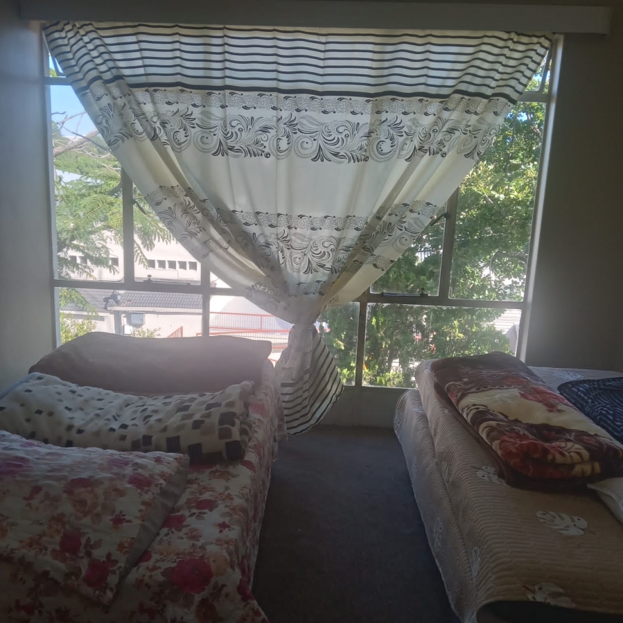 2 Bedroom Property for Sale in Kew Gauteng