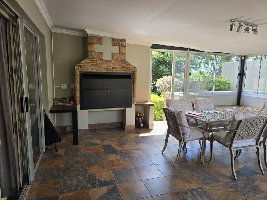 4 Bedroom Property for Sale in Waterkloof Ridge Gauteng