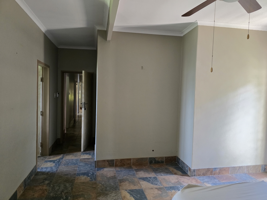 4 Bedroom Property for Sale in Waterkloof Ridge Gauteng