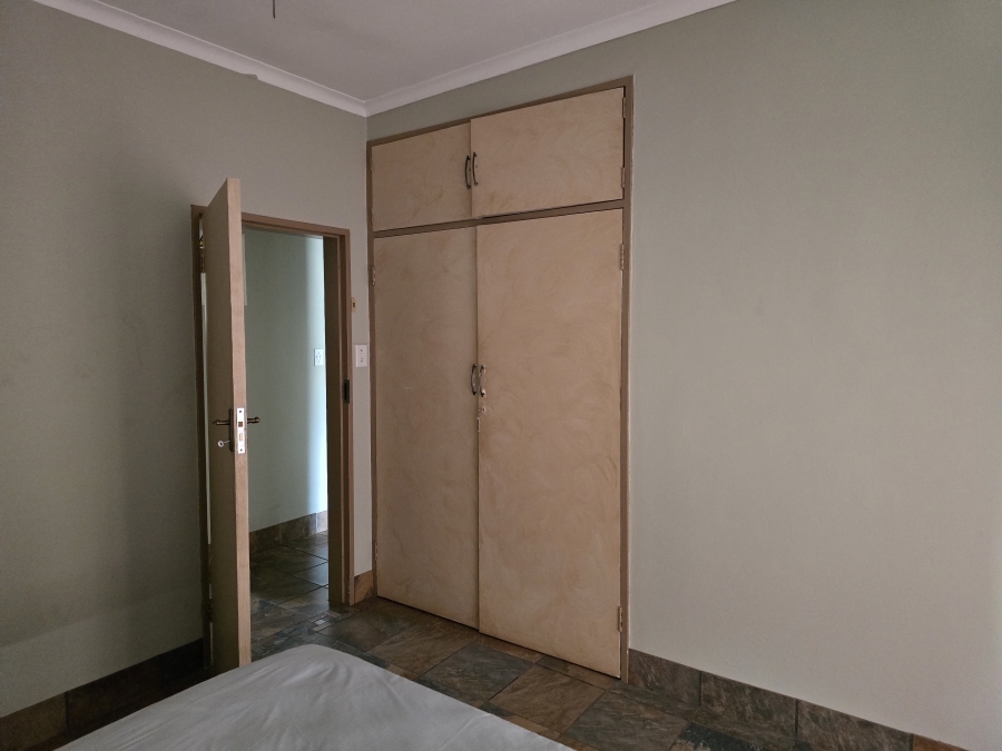 4 Bedroom Property for Sale in Waterkloof Ridge Gauteng