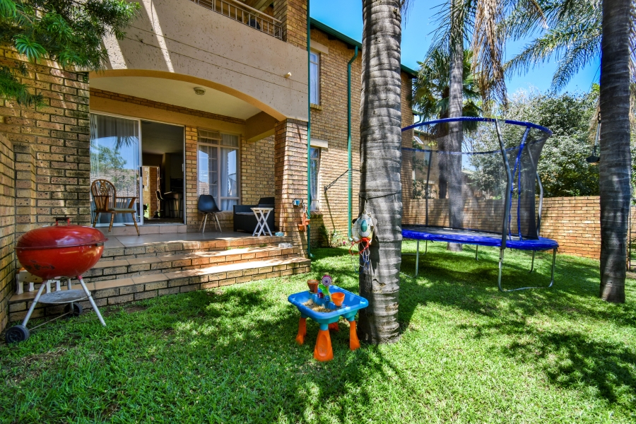 2 Bedroom Property for Sale in Moreleta Park Gauteng