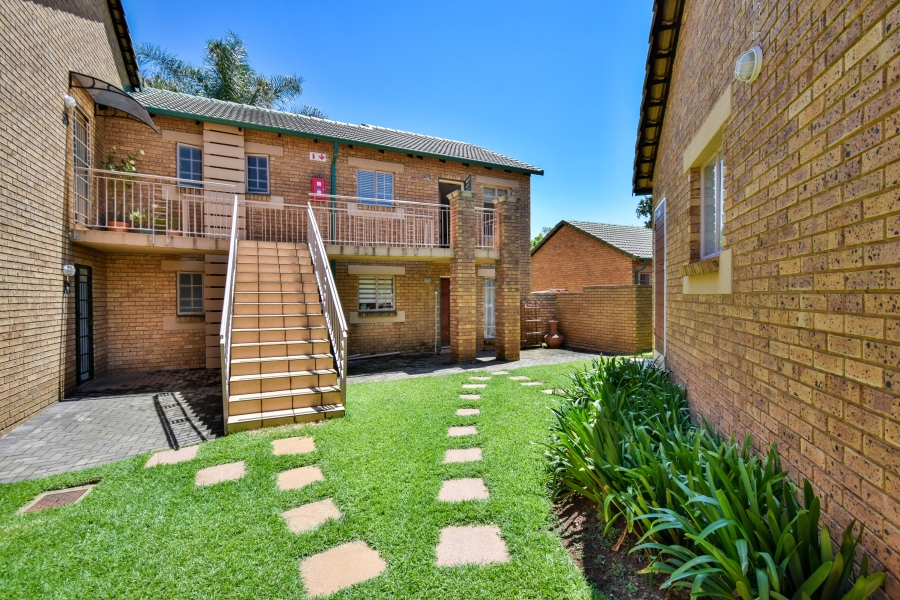 2 Bedroom Property for Sale in Moreleta Park Gauteng