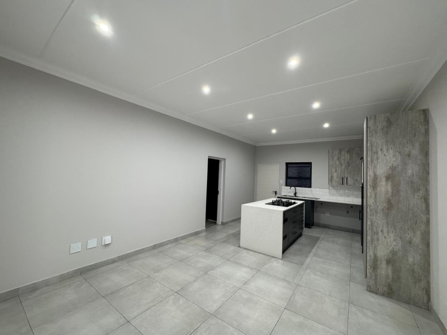 To Let 2 Bedroom Property for Rent in Bryanston Gauteng