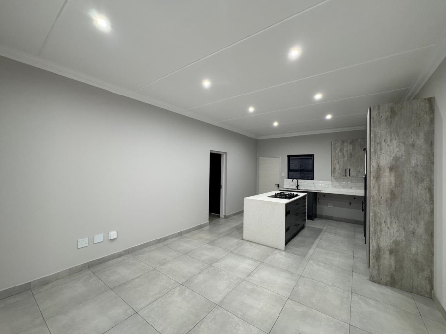 To Let 2 Bedroom Property for Rent in Bryanston Gauteng