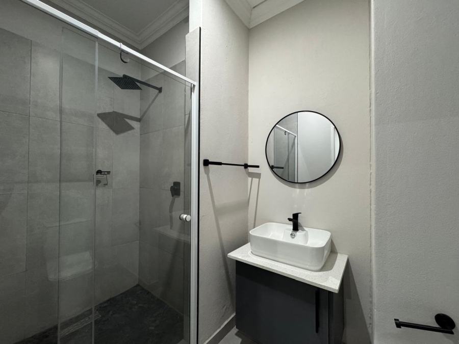 To Let 2 Bedroom Property for Rent in Bryanston Gauteng