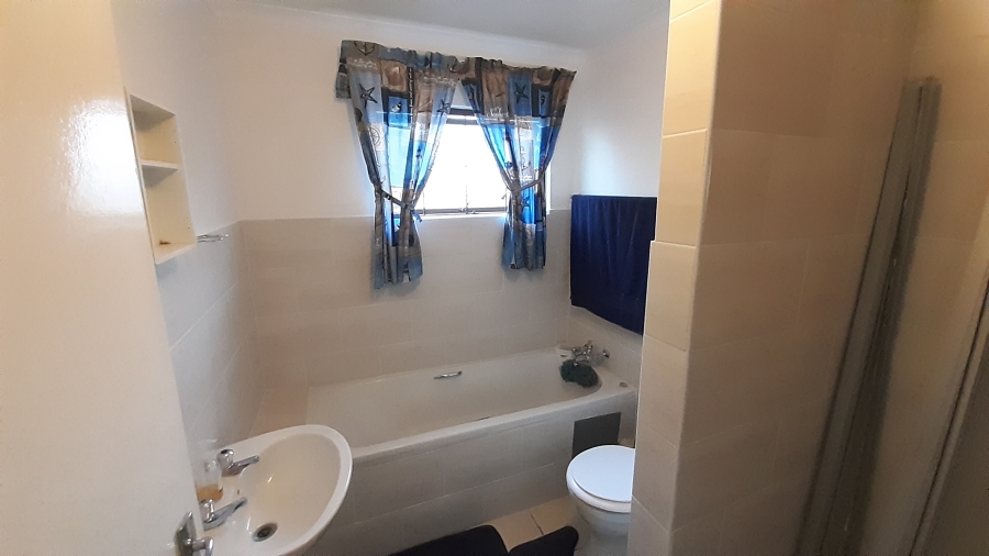 To Let 2 Bedroom Property for Rent in Meyersdal Gauteng