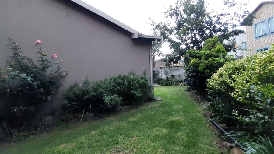 To Let 2 Bedroom Property for Rent in Meyersdal Gauteng