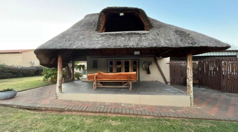 4 Bedroom Property for Sale in Vanderbijlpark SE 4 Gauteng