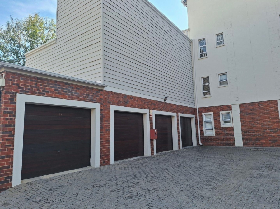 2 Bedroom Property for Sale in Greenstone Hill Gauteng